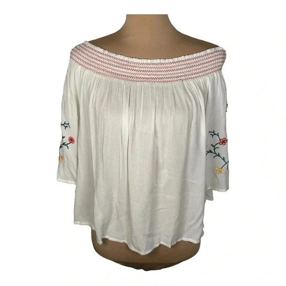 ❤️💛 HEM+THREAD Boutique White Embroidered Off Shoulder Woven Smocked Top - Picture 5 of 8